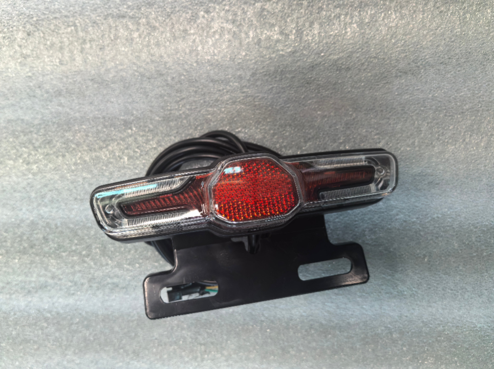 Bopzin Taillight